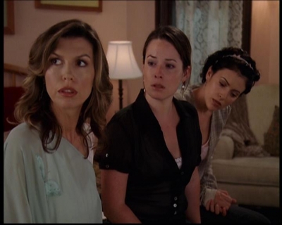 Charmed-Online_dot_net-7x03CheaperByTheCoven2029.jpg