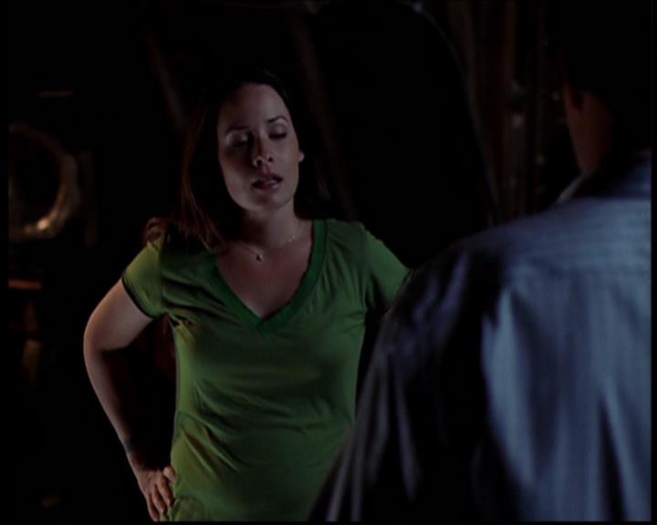 Charmed-Online_dot_net--7x04Charrrmed0017.jpg