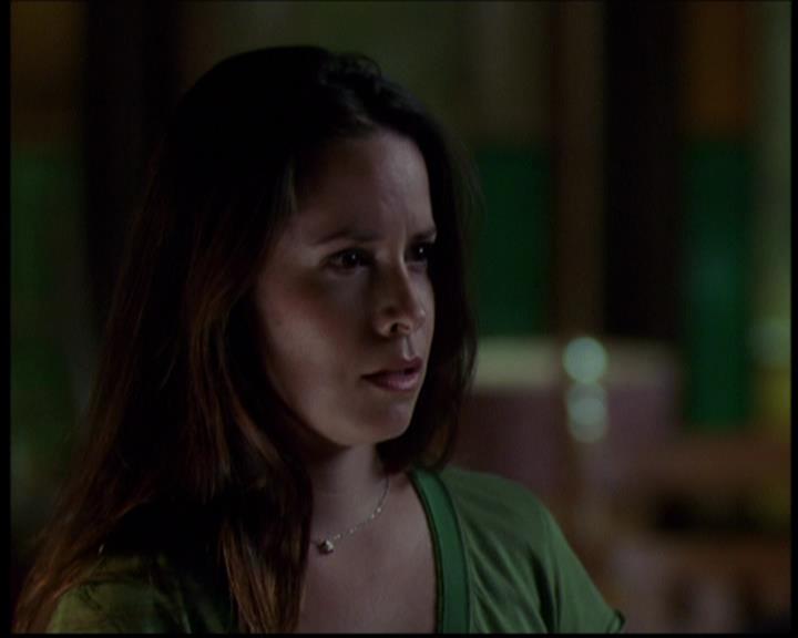 Charmed-Online_dot_net--7x04Charrrmed0061.jpg