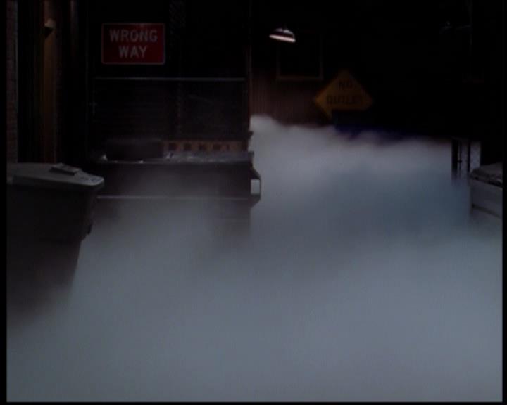Charmed-Online_dot_net--7x04Charrrmed0201.jpg
