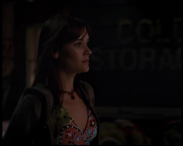 Charmed-Online_dot_net--7x04Charrrmed0208.jpg