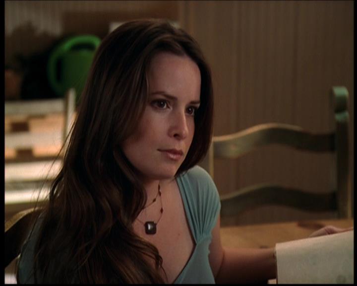 Charmed-Online_dot_net--7x04Charrrmed0375.jpg