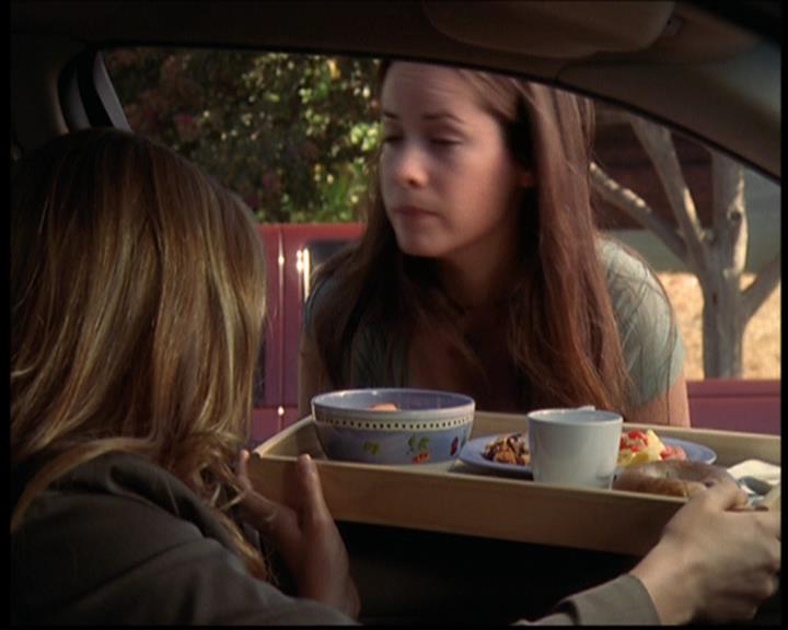 Charmed-Online_dot_net--7x04Charrrmed0714.jpg