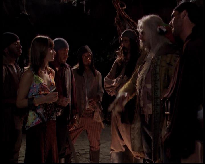 Charmed-Online_dot_net--7x04Charrrmed0792.jpg