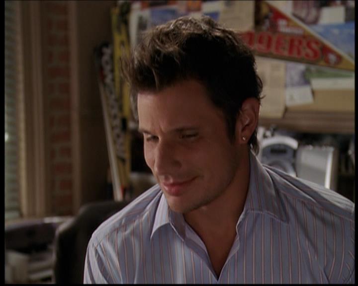 Charmed-Online_dot_net--7x04Charrrmed0848.jpg