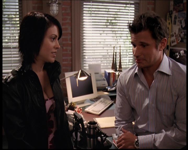 Charmed-Online_dot_net--7x04Charrrmed0866.jpg