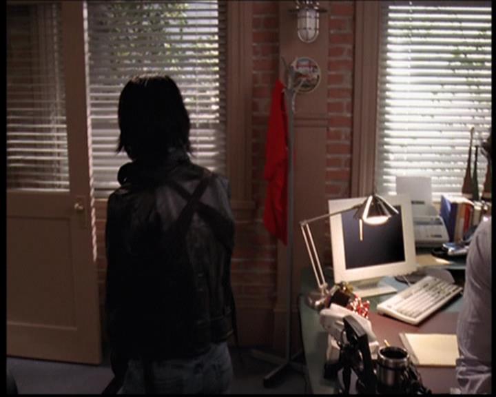 Charmed-Online_dot_net--7x04Charrrmed0873.jpg