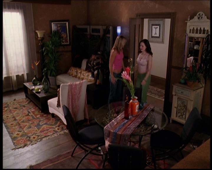 Charmed-Online_dot_net--7x04Charrrmed0977.jpg