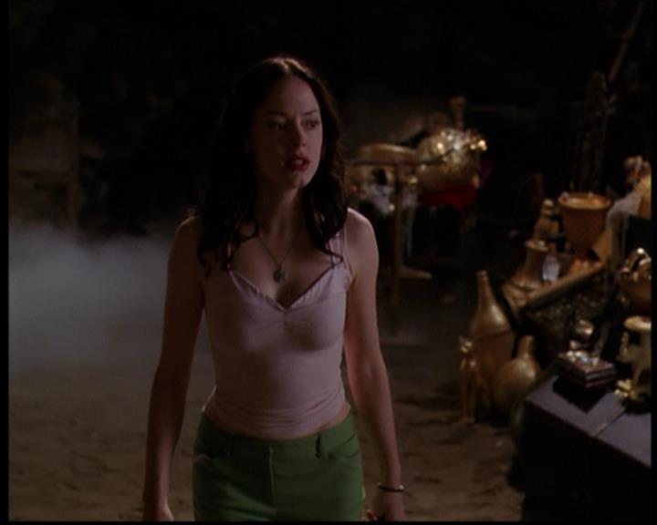 Charmed-Online_dot_net--7x04Charrrmed1059.jpg