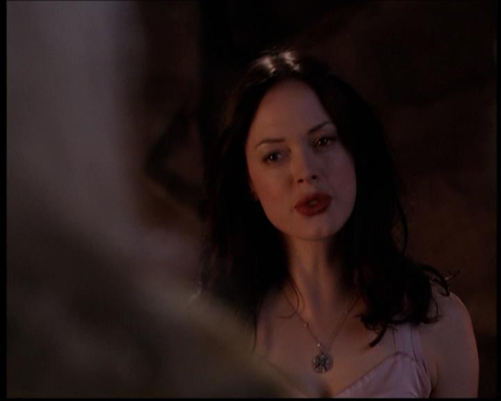 Charmed-Online_dot_net--7x04Charrrmed1100.jpg