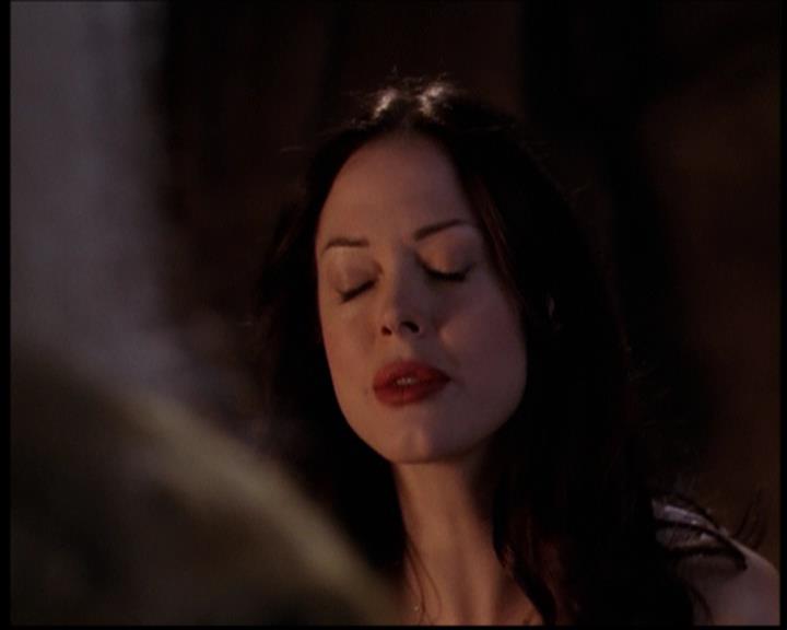 Charmed-Online_dot_net--7x04Charrrmed1125.jpg
