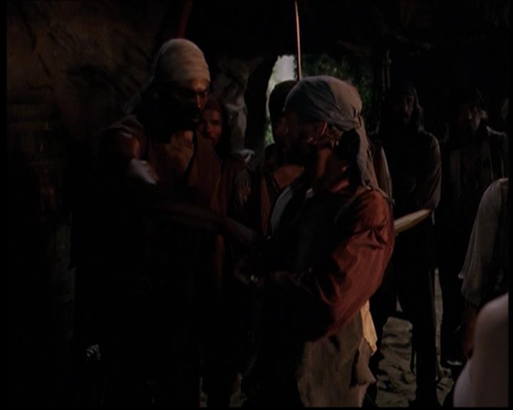 Charmed-Online_dot_net--7x04Charrrmed1150.jpg