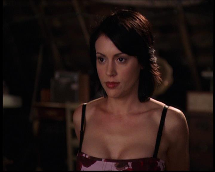 Charmed-Online_dot_net--7x04Charrrmed1283.jpg