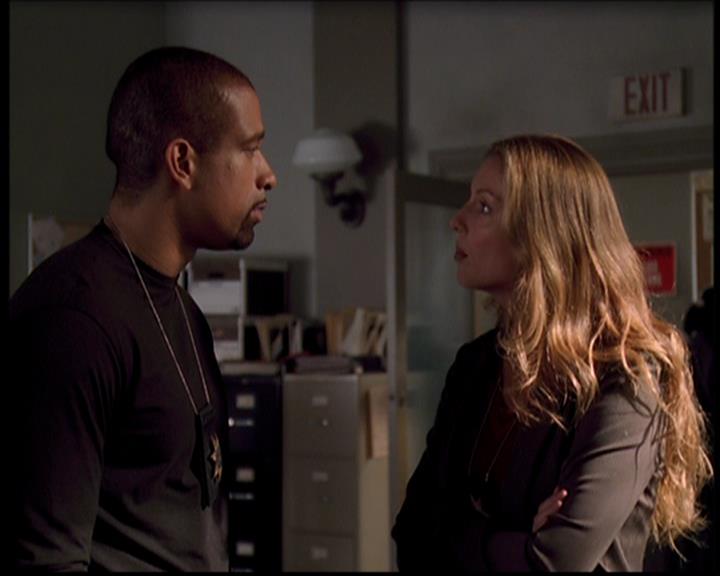 Charmed-Online_dot_net--7x04Charrrmed1422.jpg