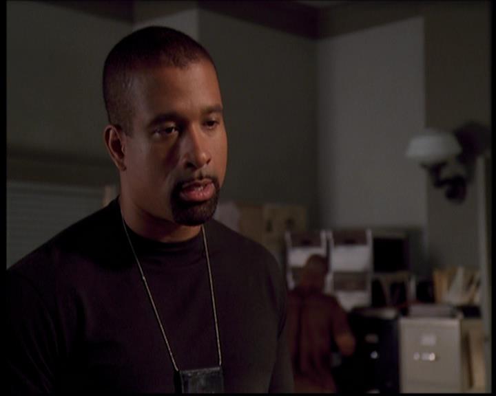 Charmed-Online_dot_net--7x04Charrrmed1429.jpg