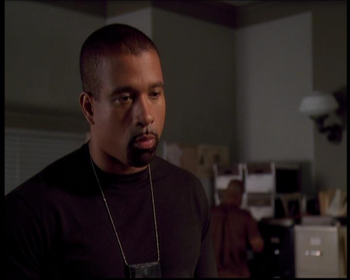 Charmed-Online_dot_net--7x04Charrrmed1431.jpg