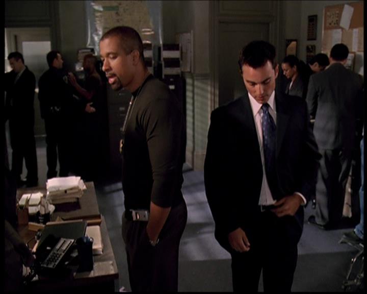 Charmed-Online_dot_net--7x04Charrrmed1627.jpg