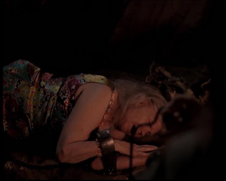 Charmed-Online_dot_net--7x04Charrrmed1786.jpg