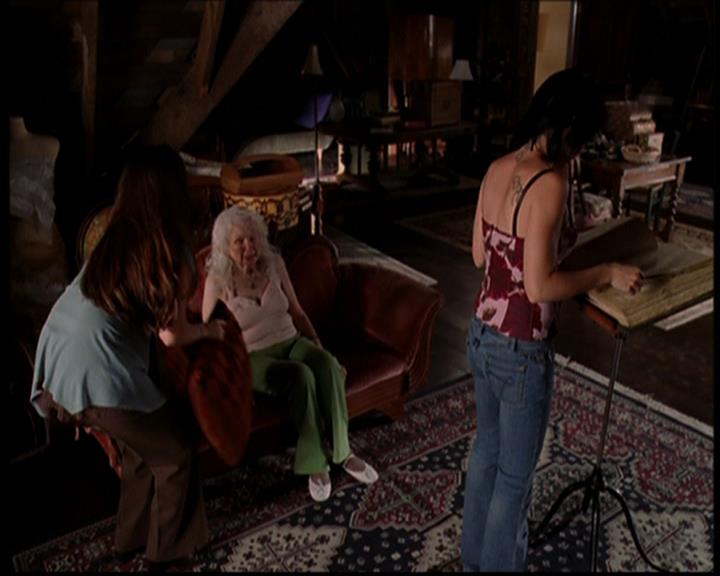 Charmed-Online_dot_net--7x04Charrrmed1827.jpg