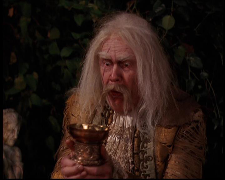 Charmed-Online_dot_net--7x04Charrrmed2341.jpg