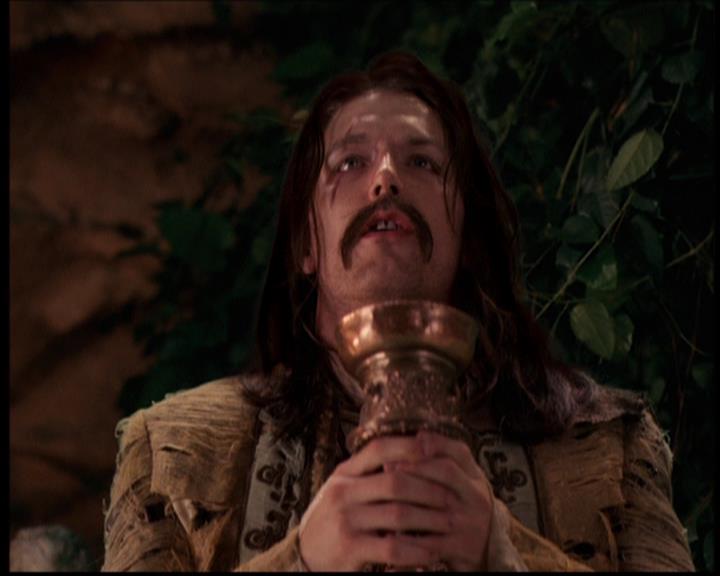 Charmed-Online_dot_net--7x04Charrrmed2351.jpg