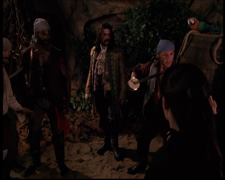 Charmed-Online_dot_net--7x04Charrrmed2398.jpg