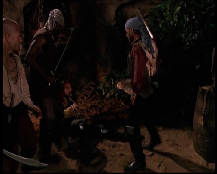 Charmed-Online_dot_net--7x04Charrrmed2415.jpg