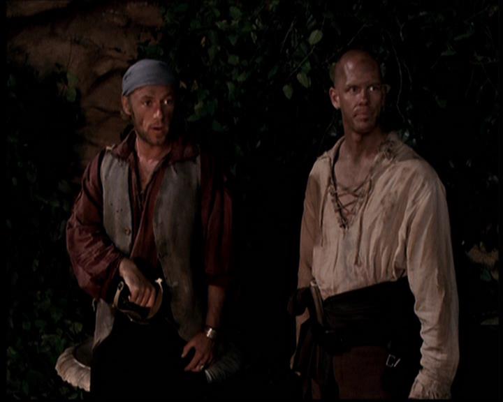 Charmed-Online_dot_net--7x04Charrrmed2437.jpg