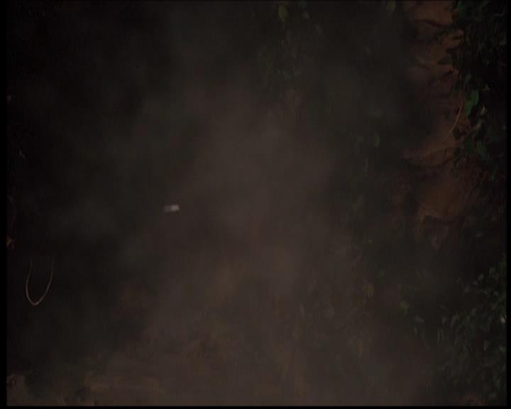 Charmed-Online_dot_net--7x04Charrrmed2457.jpg