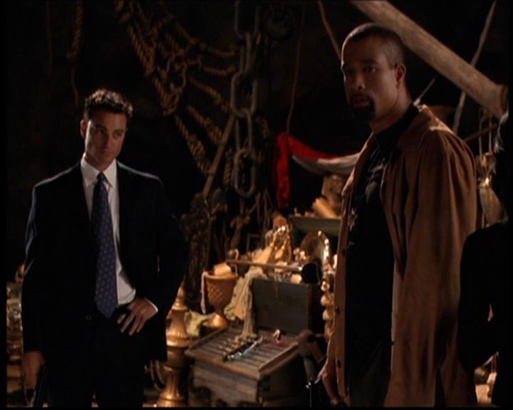Charmed-Online_dot_net--7x04Charrrmed2497.jpg