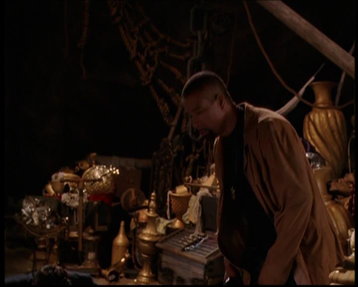 Charmed-Online_dot_net--7x04Charrrmed2509.jpg