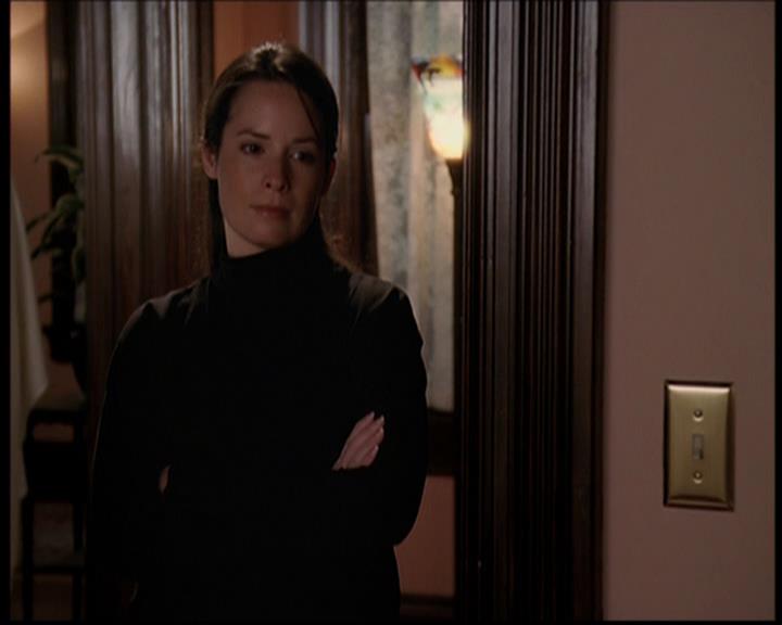 Charmed-Online_dot_net--7x04Charrrmed2570.jpg