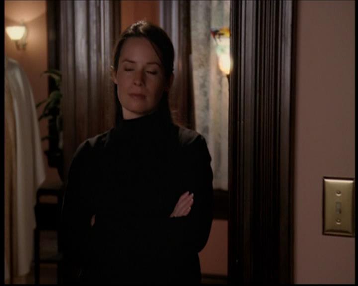 Charmed-Online_dot_net--7x04Charrrmed2571.jpg