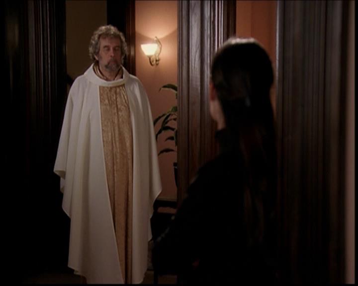 Charmed-Online_dot_net--7x04Charrrmed2573.jpg