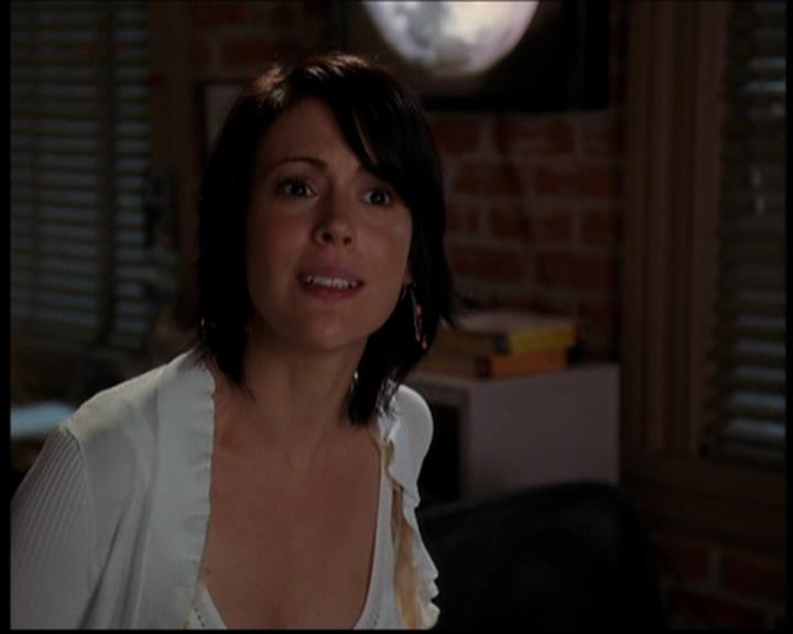 Charmed-Online_dot_net--7x04Charrrmed2666.jpg