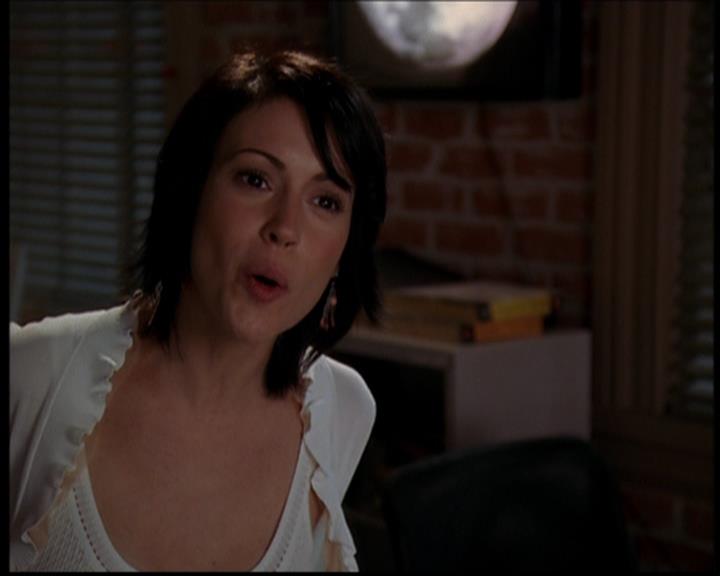 Charmed-Online_dot_net--7x04Charrrmed2689.jpg