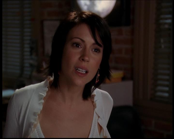 Charmed-Online_dot_net--7x04Charrrmed2690.jpg