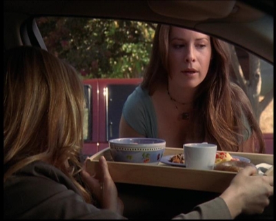 Charmed-Online_dot_net--7x04Charrrmed0647.jpg