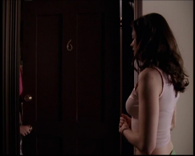 Charmed-Online_dot_net--7x04Charrrmed0955.jpg