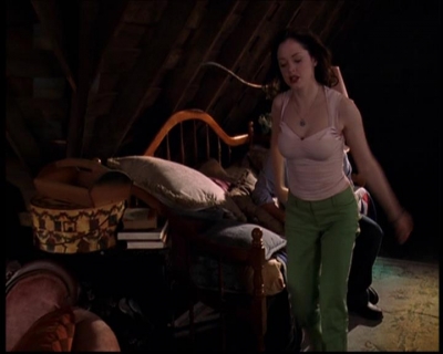 Charmed-Online_dot_net--7x04Charrrmed1228.jpg