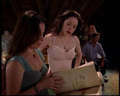 Charmed-Online_dot_net--7x04Charrrmed1231.jpg