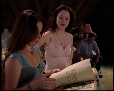 Charmed-Online_dot_net--7x04Charrrmed1232.jpg