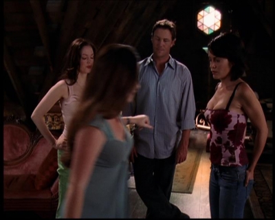 Charmed-Online_dot_net--7x04Charrrmed1302.jpg