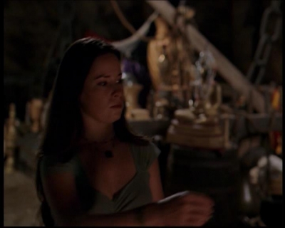 Charmed-Online_dot_net--7x04Charrrmed1759.jpg