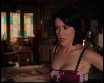 Charmed-Online_dot_net--7x04Charrrmed1858.jpg