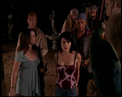 Charmed-Online_dot_net--7x04Charrrmed2034.jpg