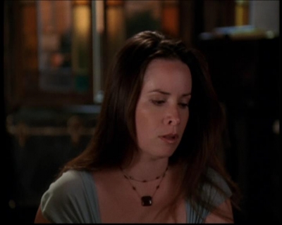 Charmed-Online_dot_net--7x04Charrrmed2092.jpg