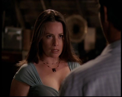 Charmed-Online_dot_net--7x04Charrrmed2115.jpg