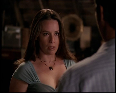 Charmed-Online_dot_net--7x04Charrrmed2116.jpg