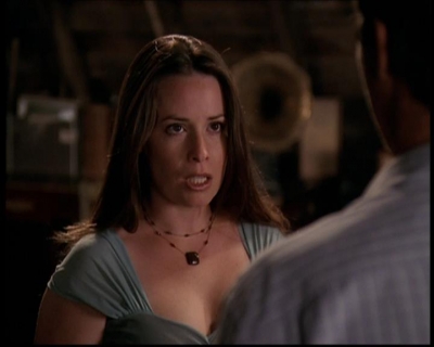 Charmed-Online_dot_net--7x04Charrrmed2117.jpg